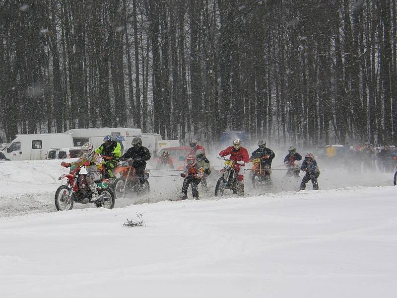 Motoskijöring v Kozlovicích.