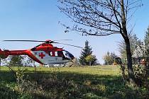 Pro zraněného muže letěl z Ostravy vrtulník.