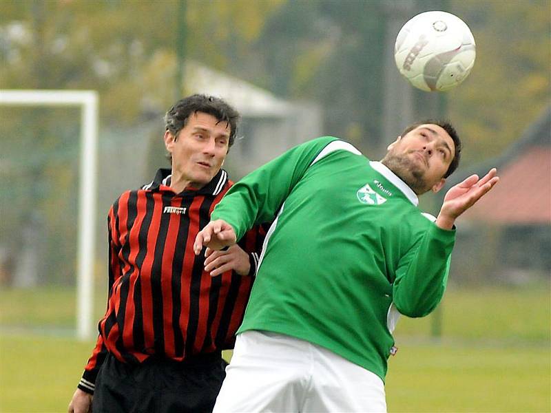 Čeladná na svém hřišti zdolala i v deseti celek Starého Města 4:1.  