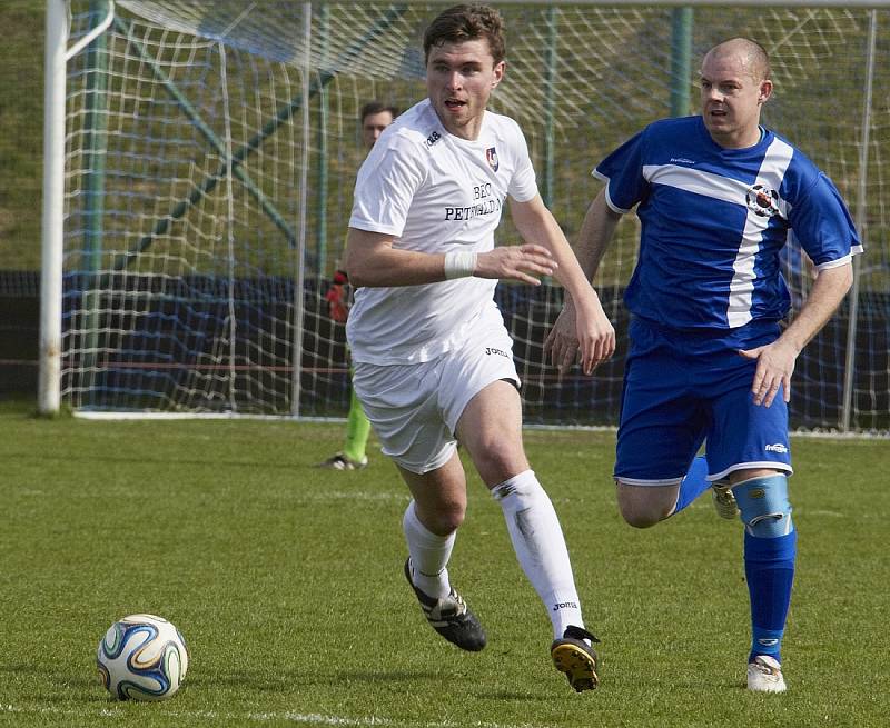 Derby mezi Brušperkem a Petřvaldem na Moravě skončilo nakonec smírem 1:1. 