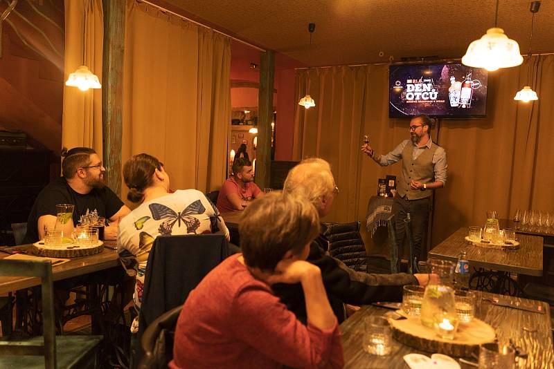 Restaurace Imrvére ve Frýdlantu nad Ostravicí si získala popularitu v celém regionu nejen díky vyhlášeným hamburgerům.