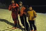 Ski areál v Malenovicích nabídl během víkendu i večerní lyžování.