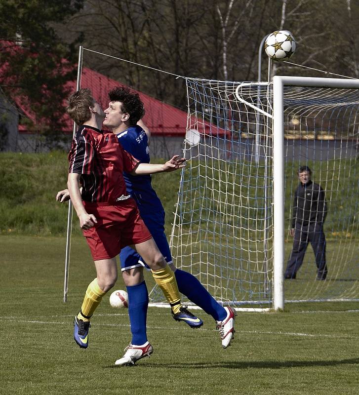 Fotbalisté Brušperku nezvládli domácí utkání s Břidličnou, které podlehli 2:3. 