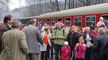 Slavnostního oficiálního zprovoznění se v sobotu 2. dubna dočkala nová budova zastávky v Čeladné na trati Ostrava hlavní nádraží – Valašské Meziříčí.