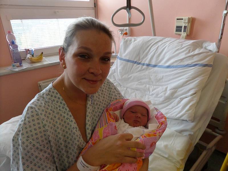 Amálie Bilková s maminkou, Český Těšín, nar. 11.11., 54 cm, 4,08 kg, Nemocnice Třinec.