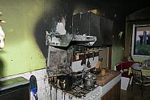 Požár, který vznikl v kuchyni v rodinném domku ve Vendryni, způsobila nedbalost.