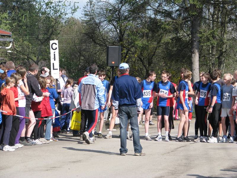 Běh Hrádkem se v sobotu 18.dubna uskutečnil již po patnácté.