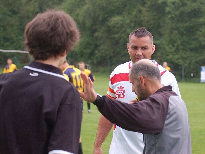 Fotbalisté Lískovce B předvedli v domácím střetnutí s Chlebovicemi parádní obrat v zápase. 