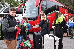 Děti odjíždí na ozdravný pobyt do Žiaru na Slovensku.