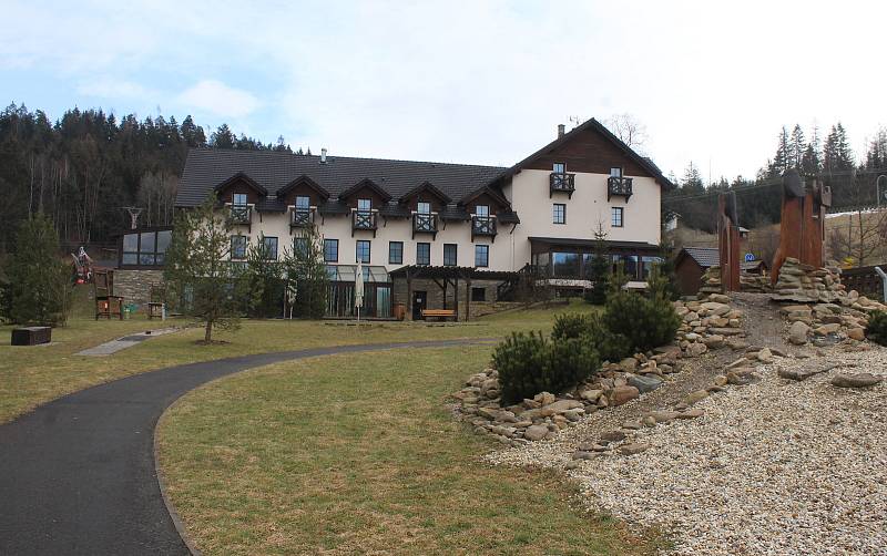 Lyžařský areál Kempa Land v Bukovci. Hotel Kempa.