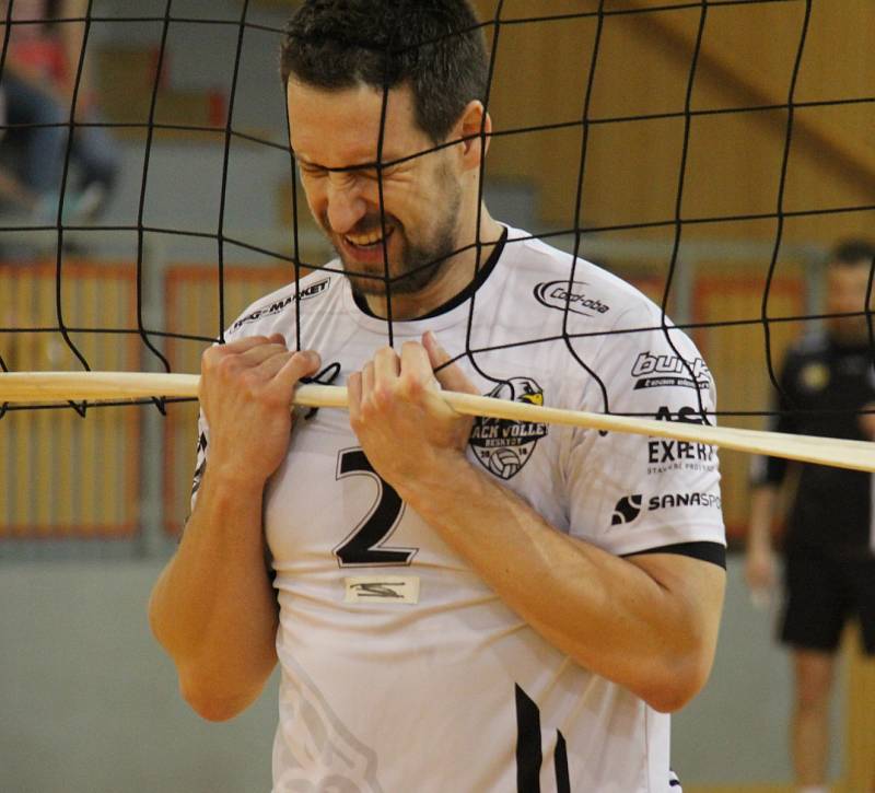 Barážová série mezi Black Volley Beskydy a Aerem Odolena Voda pokračuje v sobotu rozhodujícím zápasem na palubovce soupeře.