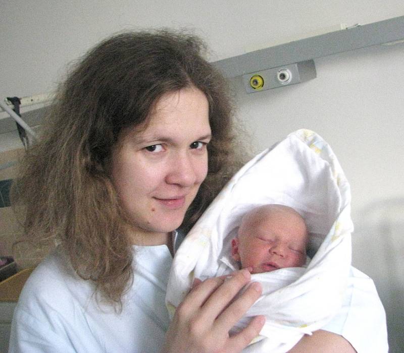 Maximilian Dawid Rudnicki, Ostrava-Hrabůvka, nar. 19.10., 51 cm, 3,50 kg, nemocnice Frýdek-Místek. 