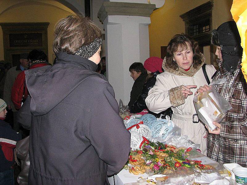 Adventní čas přivítali ve Staré Vsi nad Ondřejnicí v místním zámku a jeho okolí.