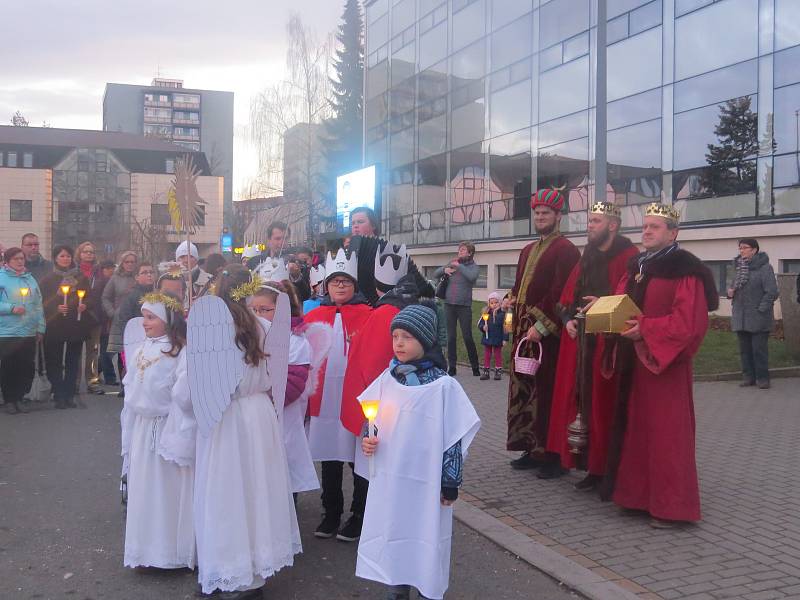 V sobotu 6. ledna prošel Třincem Tříkrálový průvod.