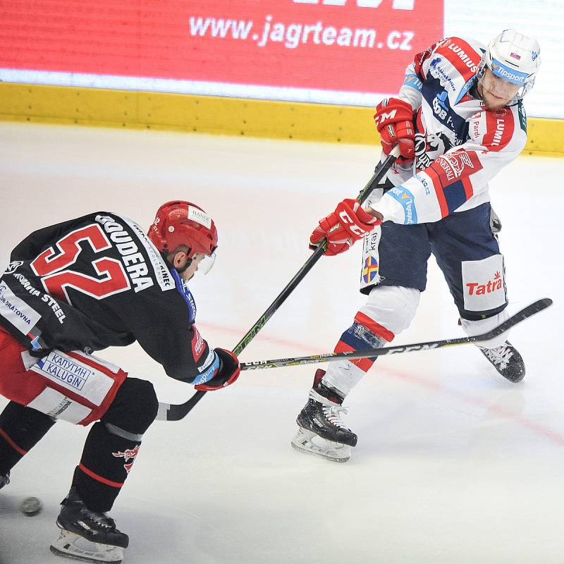Čtvrtfinále play off hokejové extraligy - 4. zápas: HC Oceláři Třinec - HC Dynamo Pardubice, 21. března 2018.