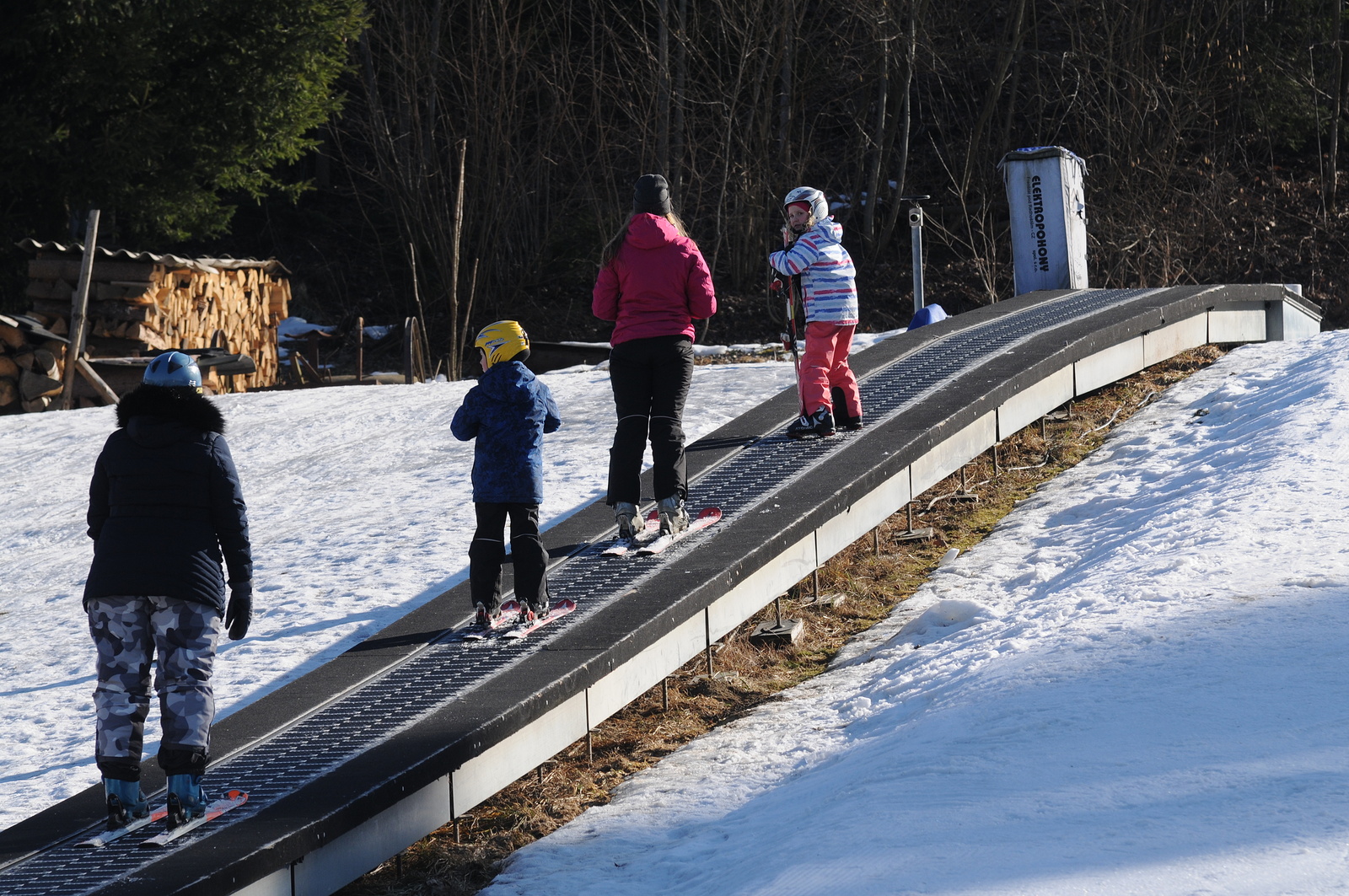 Lyže a dvouleté děti, proč této nové módě v lyžařské škole v Bukovci  nefandí - Opavský a hlučínský deník