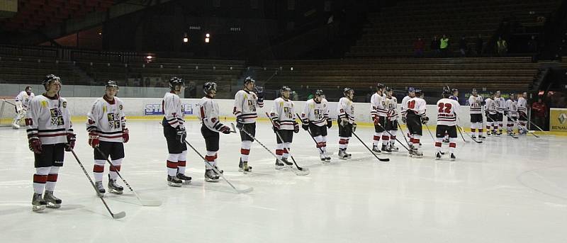 Hokejisté HC Frýdek-Místek nestačili v domácím prostředí na tým Nového Jičína, kterému podlehli 0:5.