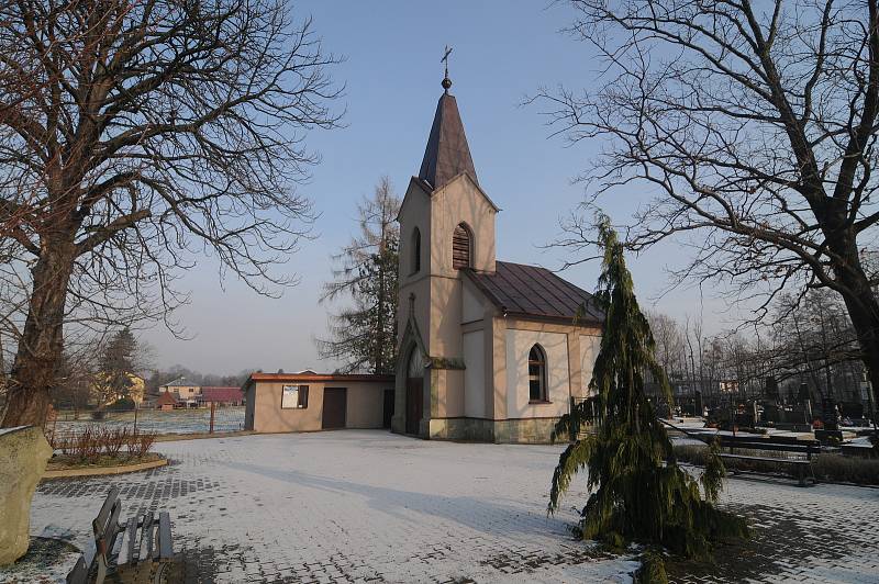 Hřbitovní kaple ve Smilovicích.