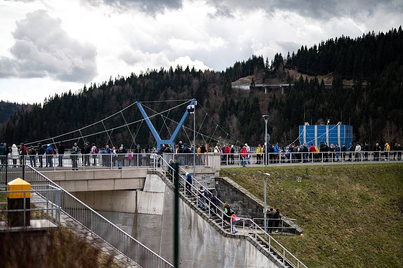 Den otevřených dveří Povodí Odry na přehradě Šance v Beskydech. 25. března 2023.