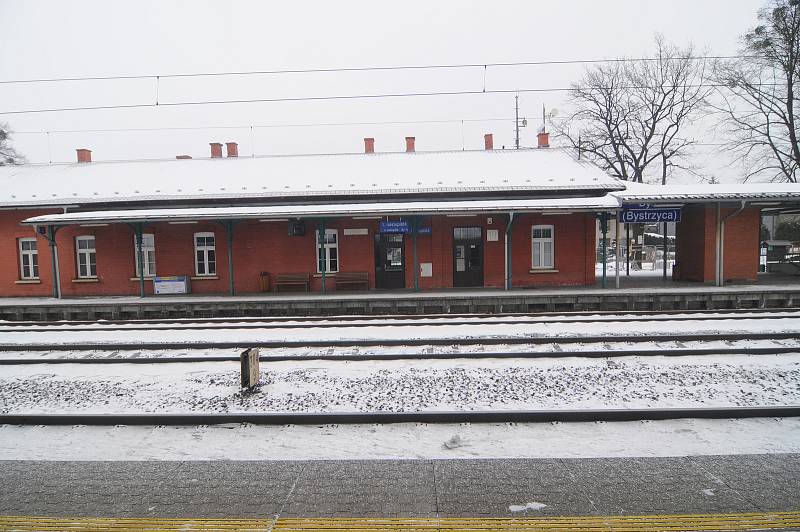 Vlakové nádraží v Bystřici.