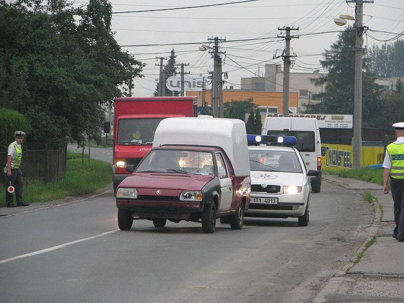 Vážná dopravní nehoda ve Sviadnově.