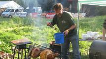 Čtyřiadvacetihodinový festival taneční hudby se koná až do neděle 31. sprna v soukromém areálu Mazák v Ostravici.