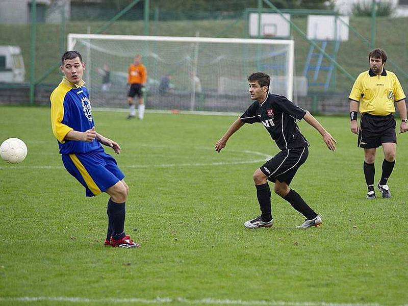 V sobotu 3. října se SK Brušperk na domácím hřišti utkal v mistrovském zápase 1. A třídy, skupiny B s Dolní Lutyní. Po bezbrankovém poločase zvítězili domácí v poměru 2:1, i když neproměnili pokutový kop.