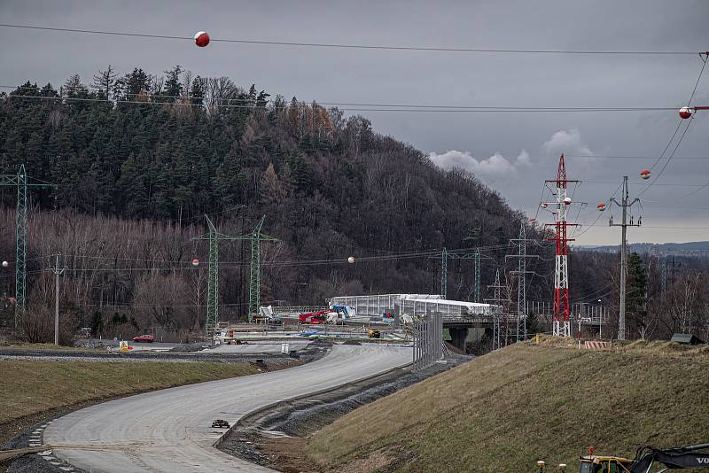 Ve Frýdku-Místku pokračovala 1. prosince 2021 výstavba obchvatu (I. etapa)