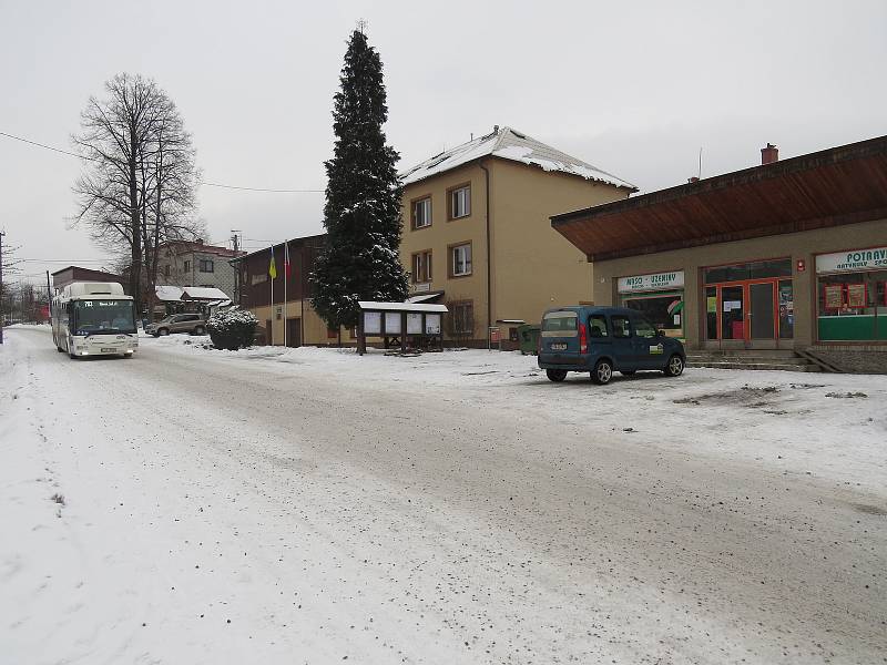 V Bukovci většina lidí v 1. kole volila Jiřího Drahoše.