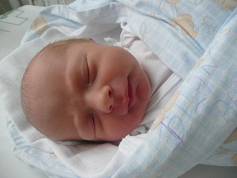 Alexandr Bilan, Havířov, nar. 19. 1., 3,40 kg, Nemocnice Třinec. 