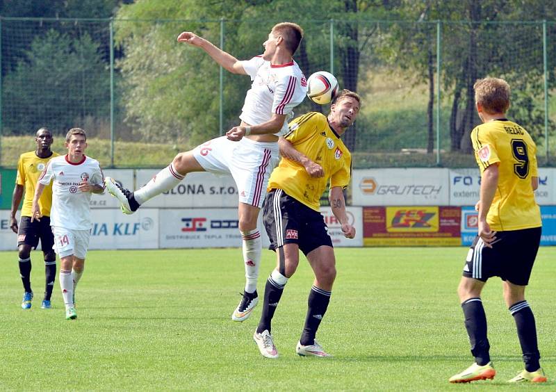 Třinečtí fotbalisté na domácím trávníku prohráli s exligovými Budějovicemi 0:1. 