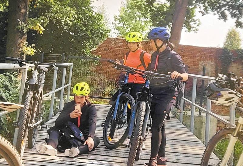 Horský dětský domov na Čeladné v Beskydech je aktivní a jeho potřeba sportovního a turistického vybavení není zrovna malá.