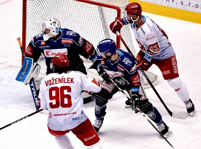 Zápas 45. kola hokejové extraligy Oceláři Třinec - Rytíři Kladno 5:4, který se hrál 5. února 2023 ve Werk Areně