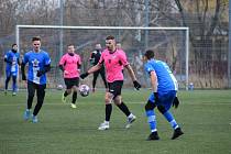 Fotbalisté Havířova už týden trénují na jarní část divize F. V prvním přípravném zápase porazili v sobotu doma Brušperk 2:0.