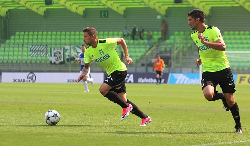 Karviná (v zeleném) - Mladá Boleslav 3:4.