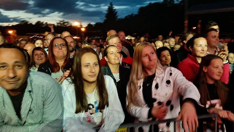 V Karviné na Lodičkách se konal 11. ročník česko-polské hudební přehlídky Dolański Gróm.