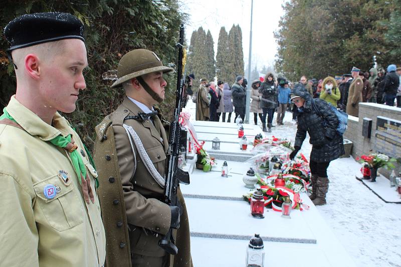 Ve Stonavě se v sobotu konal vzpomínkový akt při příležitosti 100 let od vypuknutí Sedmidenní války a zavraždění 20 polských vojáků ve Stonavě 26. 1. 1919.