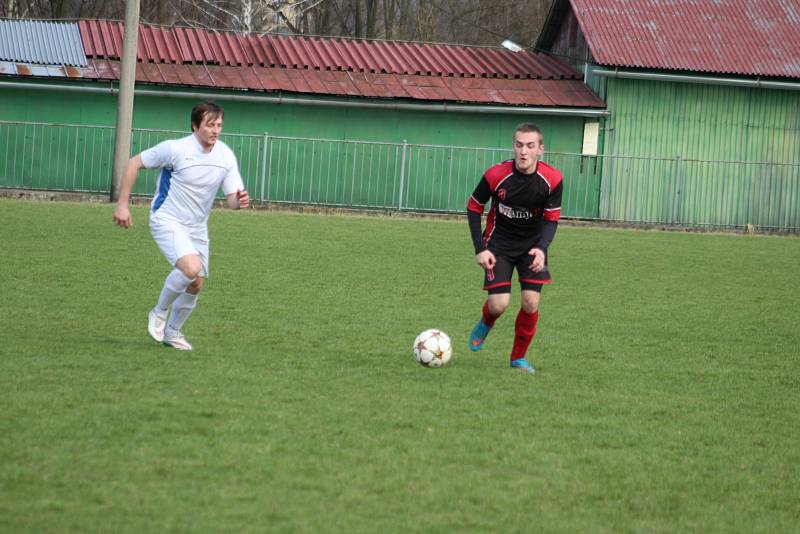 Derby mezi Těrlickem a Slovanem Havířov nabídlo zajímavý fotbal a osm branek.