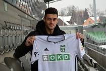 Sedmadvacetiletý slovenský obránce Róbert Mazáň je další novou posilou Karviné, kde podepsal smlouvu do konce sezony. Naposledy působil v Mladé Boleslavi.