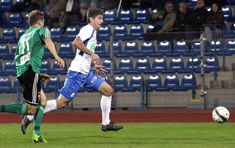 Karvinští fotbalisté (v zeleném) prohráli v Ústí nad Labem.