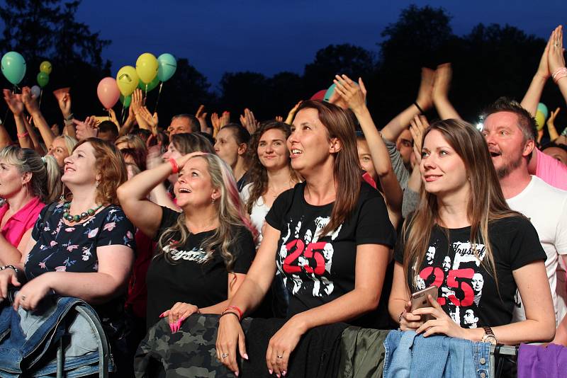 V Karviné zahrála v sobotu večer velkolepý koncert kapela Kryštof