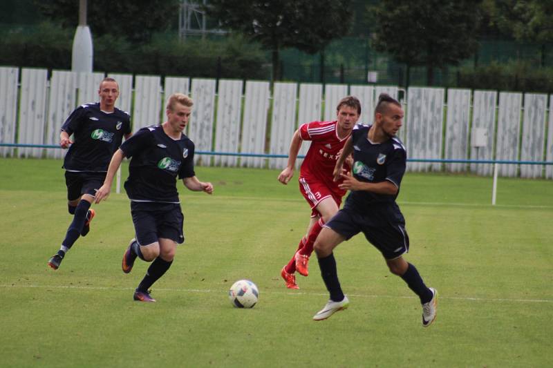 Dětmarovice (v modrém) - Šenov 0:0.