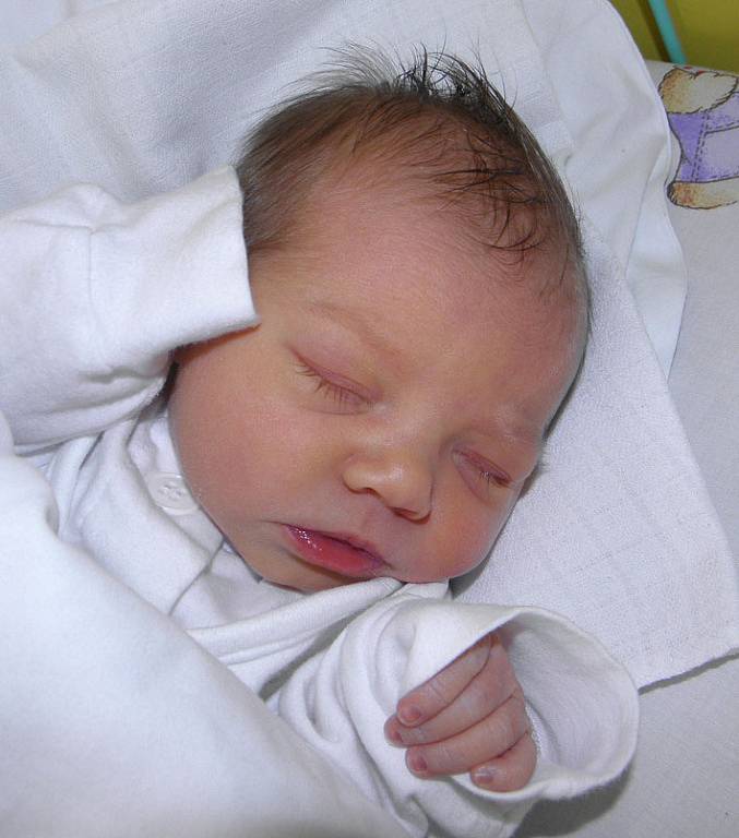 Štěpánka Daňková je první miminko paní Pavlíny Daňkové z Havířova. Narodila se 6. března a po porodu vážila 2860 g a měřila 45 cm.