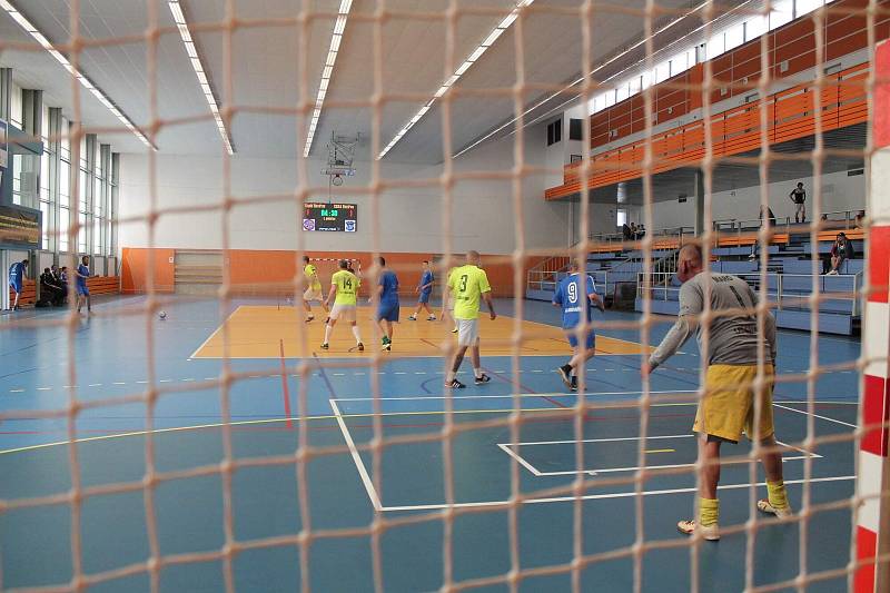 Futsalovou ligu v Havířově vyhrálo mužstvo Glory United (5. 5. 2022)