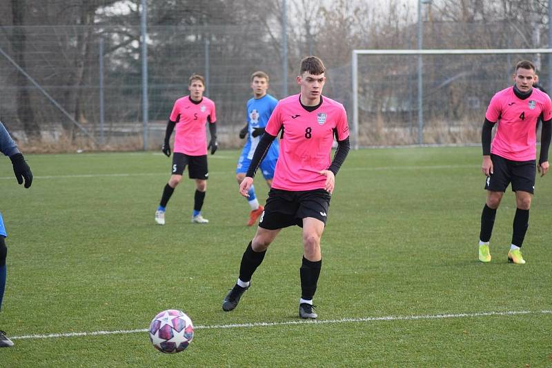 Fotbalisté Havířova už týden trénují na jarní část divize F. V prvním přípravném zápase porazili v sobotu 15. ledna 2022 doma Brušperk 2:0.