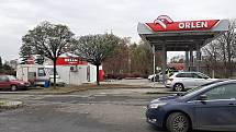 V Karviné bude jedna z mála čerpacch stanic (původní Benziny), pod značkou Orlen. 22. 11. 2022