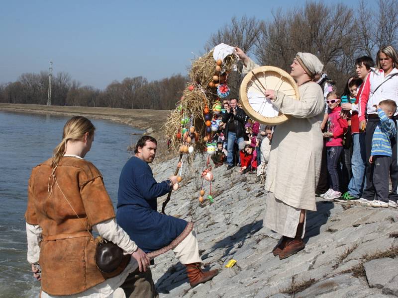 V Karviné utopili v řece Morenu