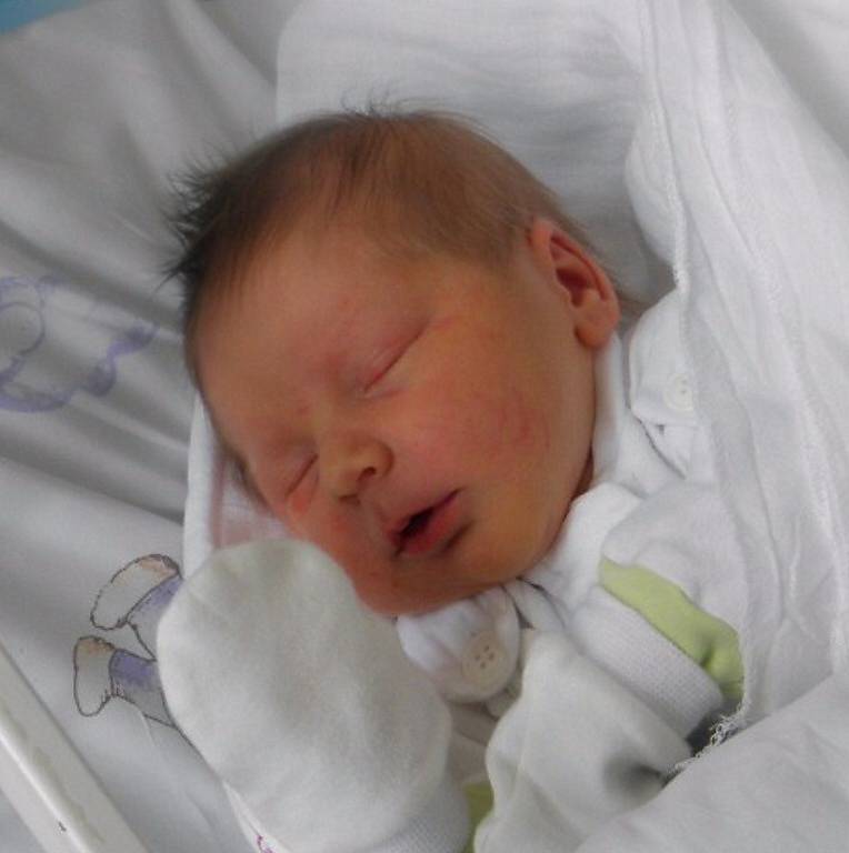 Honzíček Konvičný se narodil 18. dubna mamince Marii Krovinové z Orlové. Po narození chlapeček vážil 3720 g a měřil 52 cm.