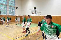 Basketbalisté Sokola Karviná si baráž o I. ligu nezahrají, ve finále II. ligy podlehli Sokolu Pražskému 76:84 a 63:68. Fotogalerie je ze zápasů v celé této sezoně.