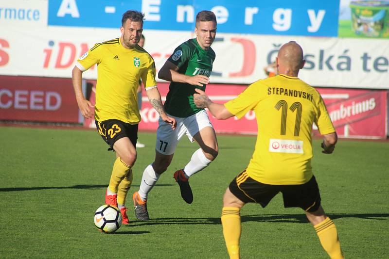 Jablonec (v zeleném) - Karviná 2:1.